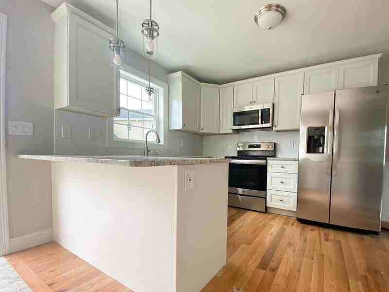 114 Mckinstry Ave #C - Photo 3 of 10