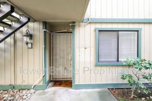 100 Del Verde Cir #7 - Photo 1 of 1