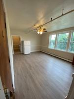 featured image of 423 Pelham St