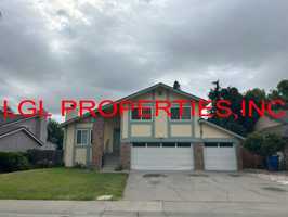 featured image of 1470 Pebblewood Dr