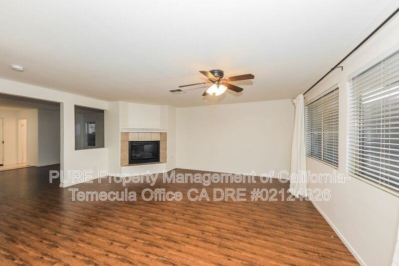 37993 Greenleaf Pl - Photo 3 of 18