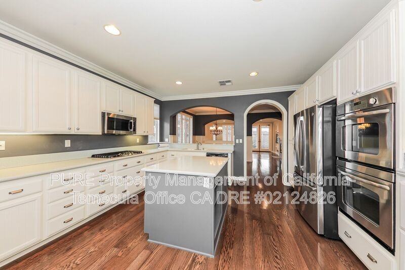 39547 Chappellet Cir - Photo 7 of 17