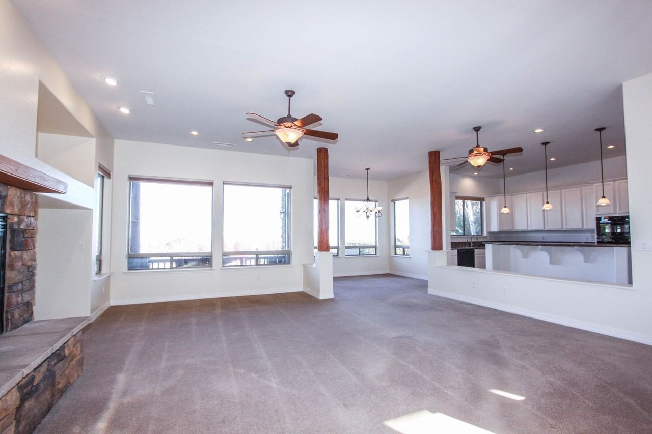 1338 Mandi Ct - Photo 2 of 8