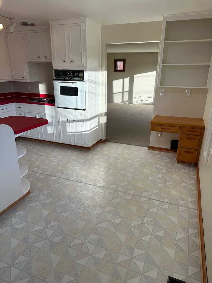 5013 N 19th St - Photo 6 of 21