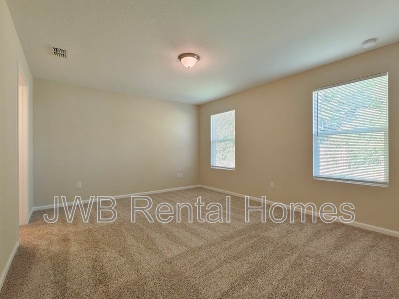 4458 Twin Hills Way - Photo 6 of 8