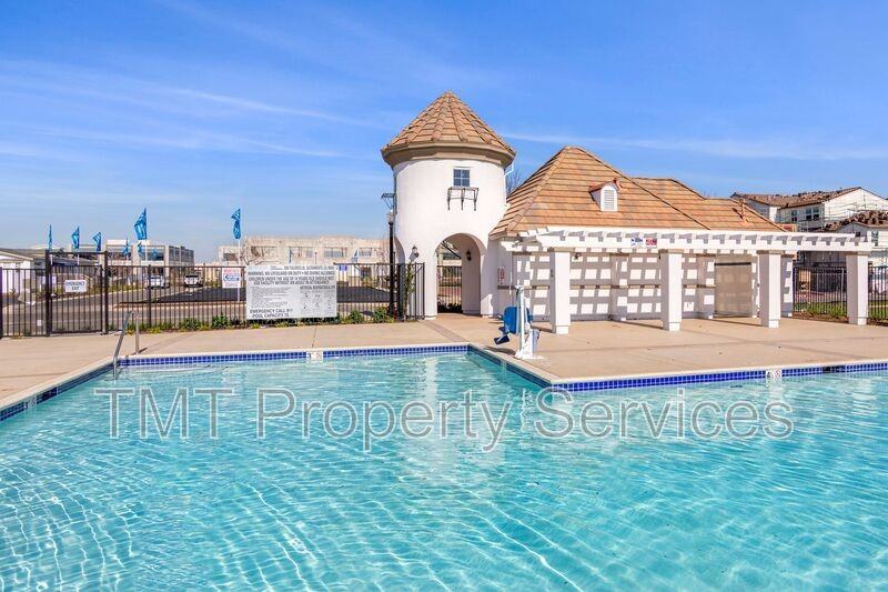 4439 Rhone Walk - Photo 5 of 50