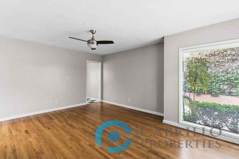 2401 C St #A - Photo 3 of 19