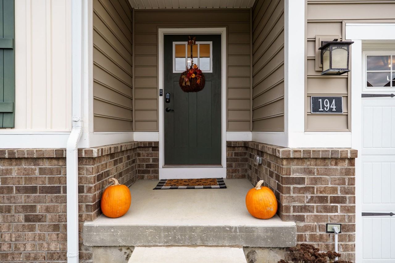 194 Cresting Rd #NA - Photo 2 of 37