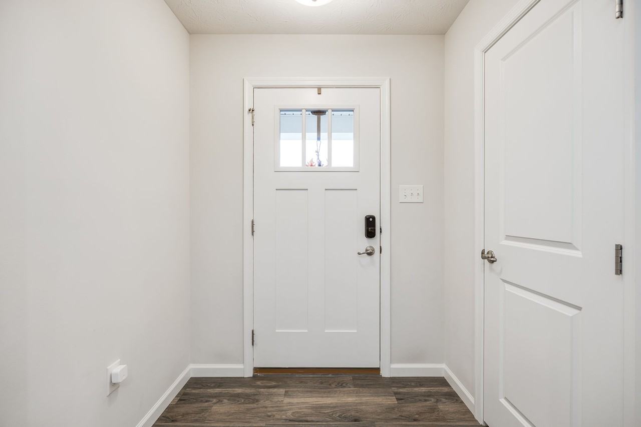 194 Cresting Rd #NA - Photo 3 of 37