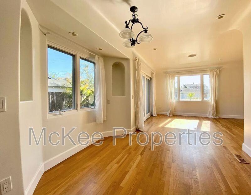 517 5th St - Photo 4 of 16