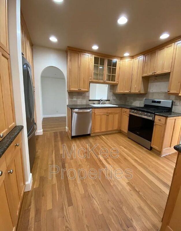 517 5th St - Photo 6 of 16