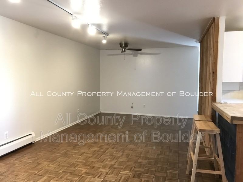 745 Thomas Dr #14 - Photo 5 of 16