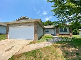 featured image of 4129 W Madison St