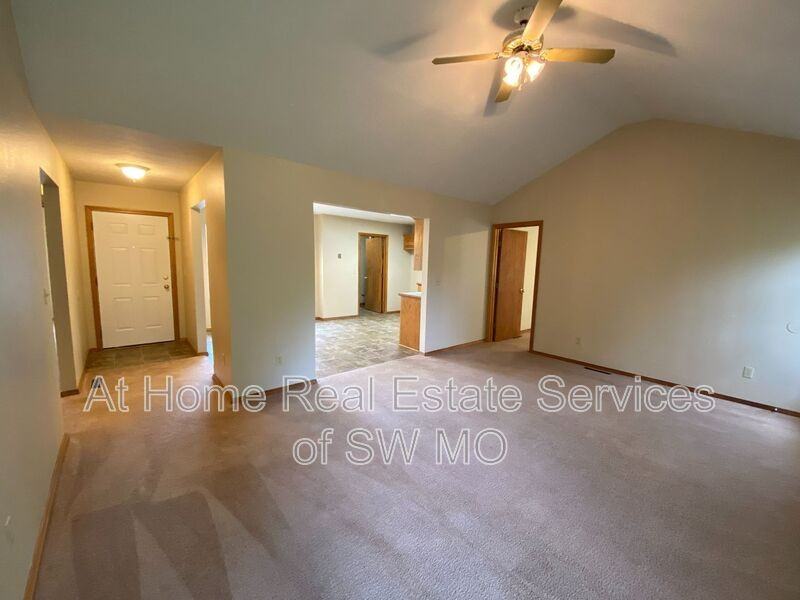 4129 W Madison St - Photo 6 of 16