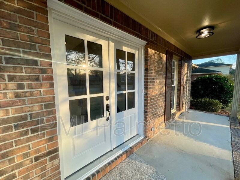 2816 Wales Rd - Photo 4 of 38