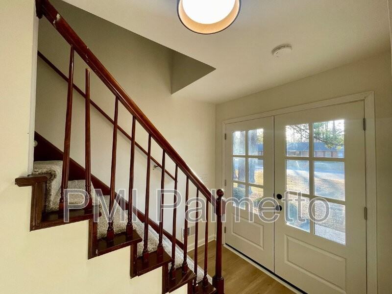 2816 Wales Rd - Photo 5 of 38