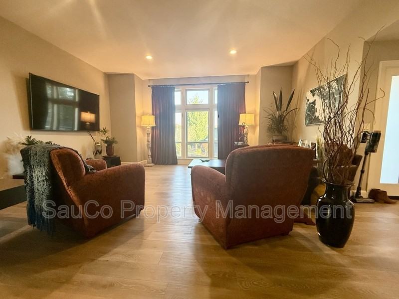 52327 Sw Ashley Ct - Photo 3 of 16