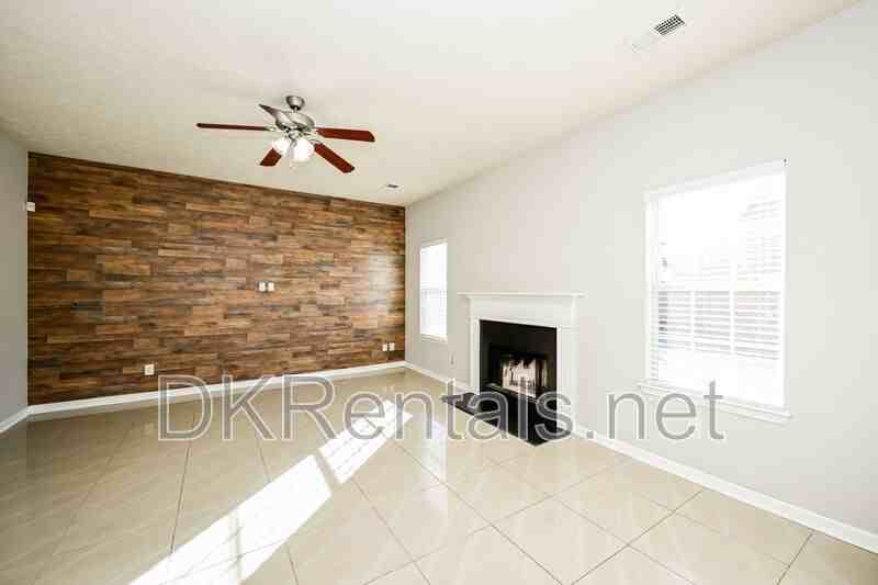 7512 Congregation St - Photo 5 of 20