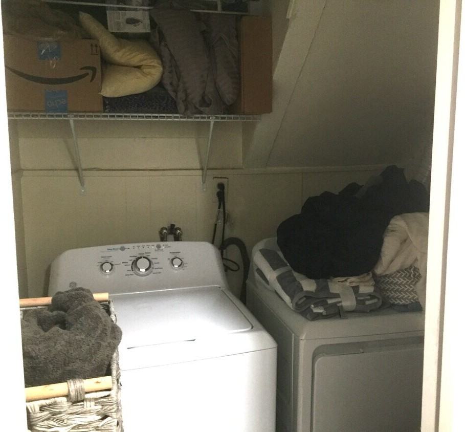 42 Newbury St #1 - Photo 4 of 5