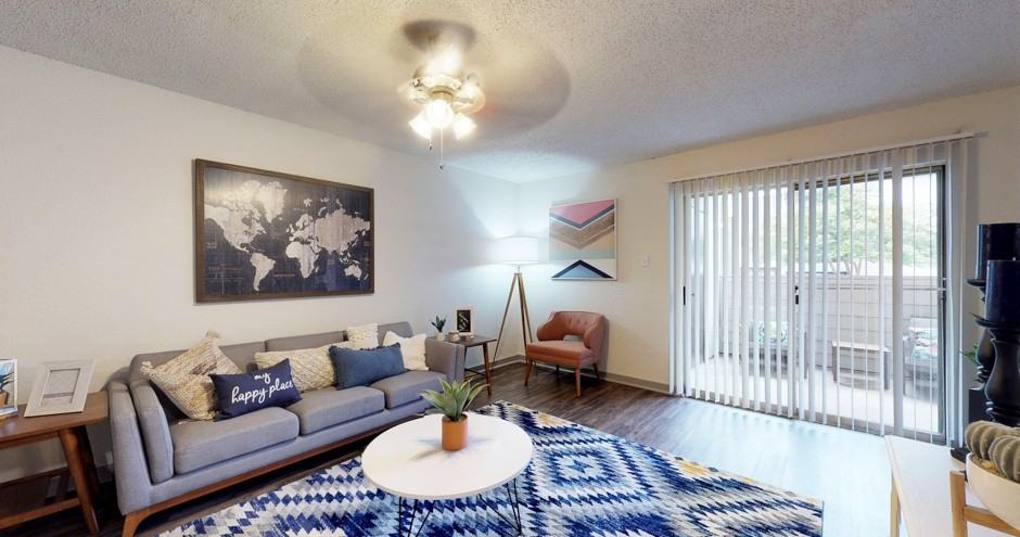 The Elise Apartments - Photo 5 of 34