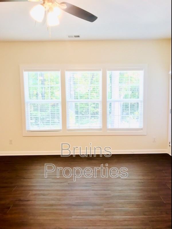 2606 Pennoak Way - Photo 7 of 50