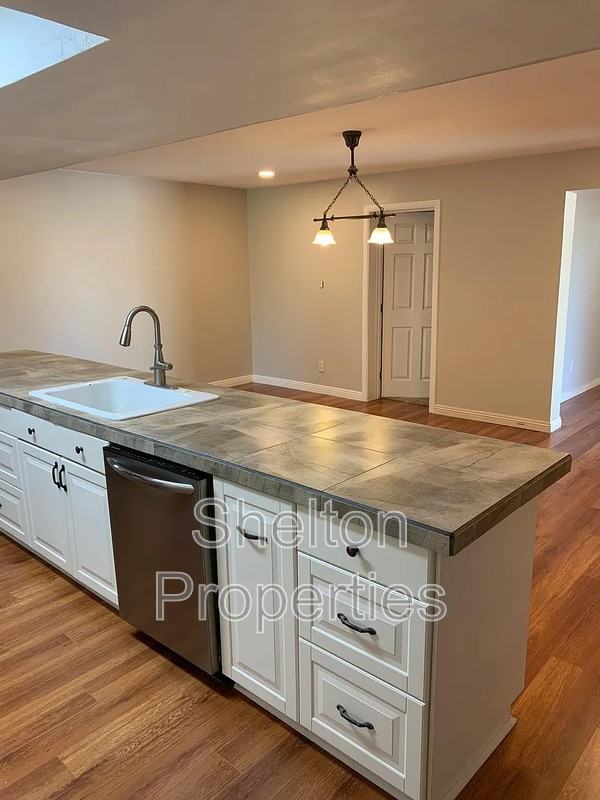 523 E Malibu Dr - Photo 4 of 14