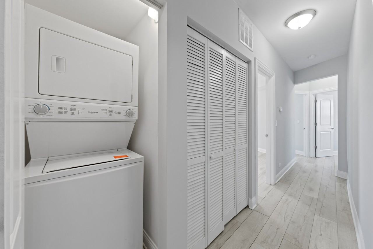 15 N Vail Ave #203V - Photo 7 of 17