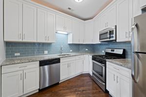 featured image of 15 N Vail Ave #207D