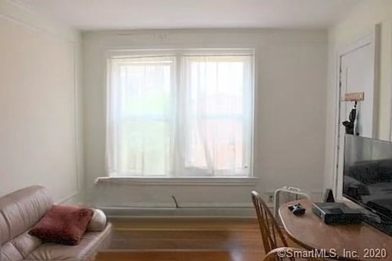 25 High St #42 - Photo 4 of 8