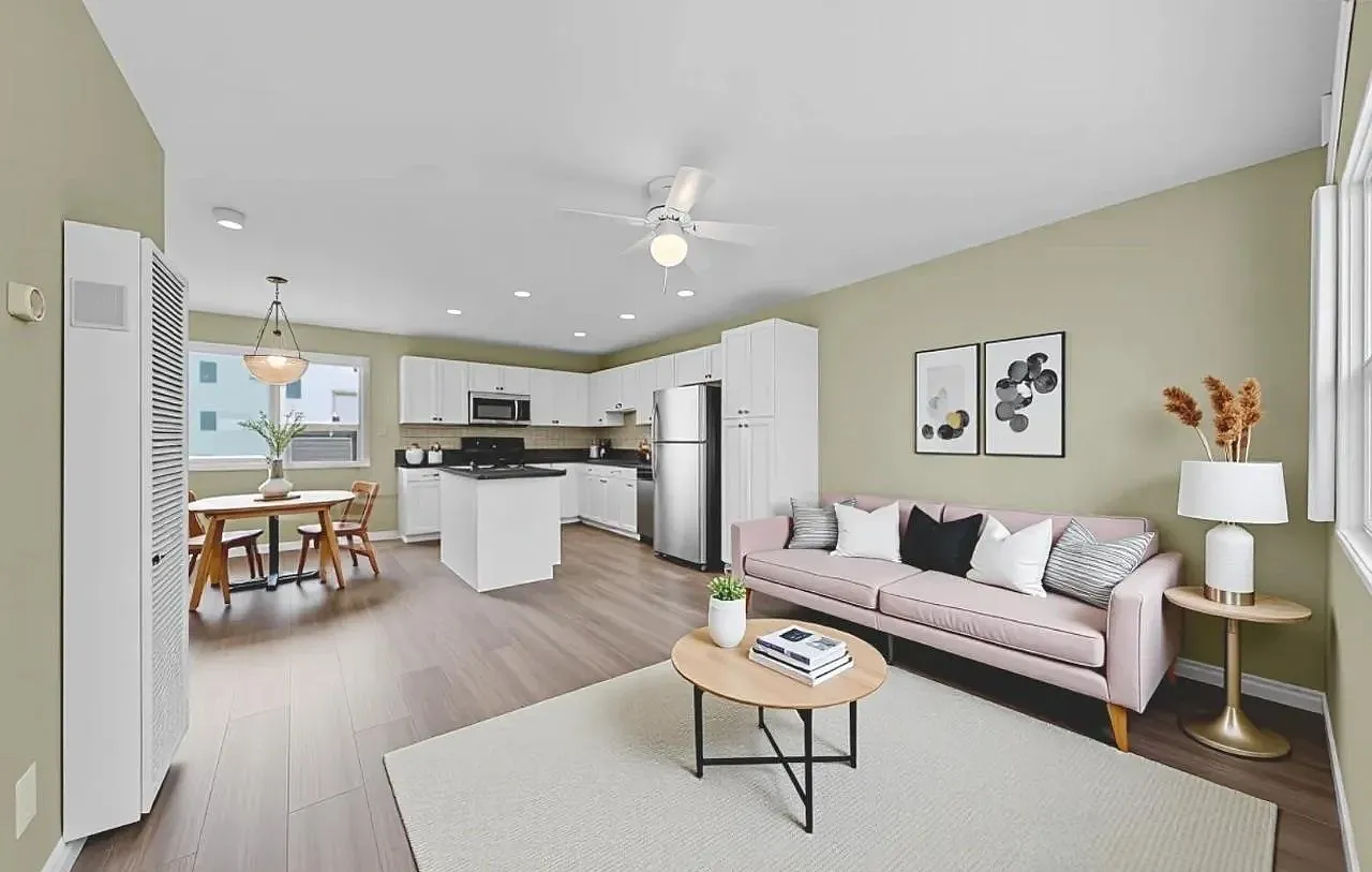 3565 Highland Ave #5 - Photo 5 of 10