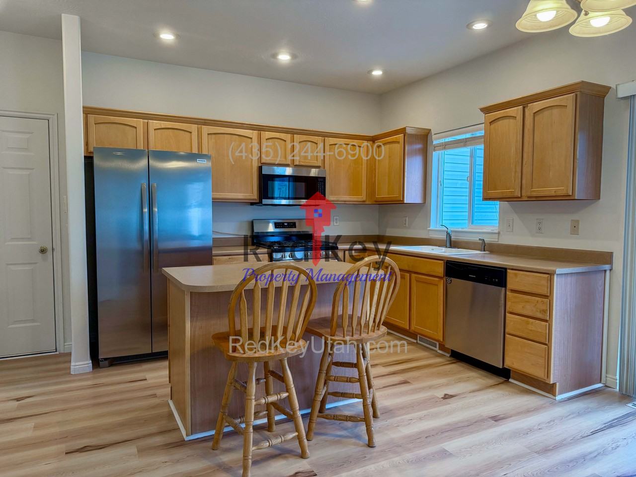 77 Aparicio Dr - Photo 2 of 27