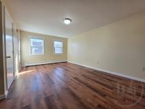 679-681 Pine St - Photo 1 of 1