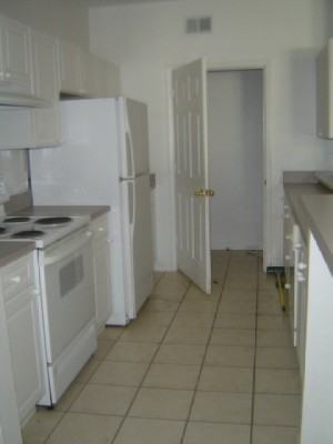 239 Longview Ave #116 - Photo 4 of 9