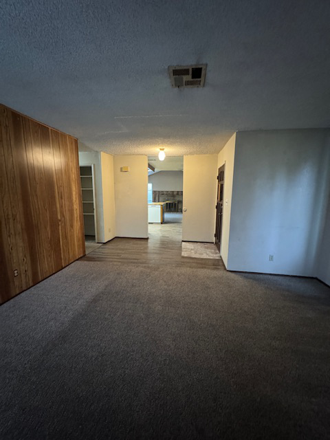 8202 Burgundy Dr - Photo 4 of 16