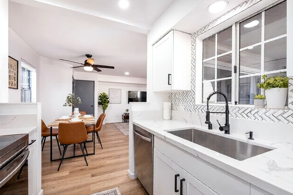 3500 S Greenville St - Photo 3 of 24