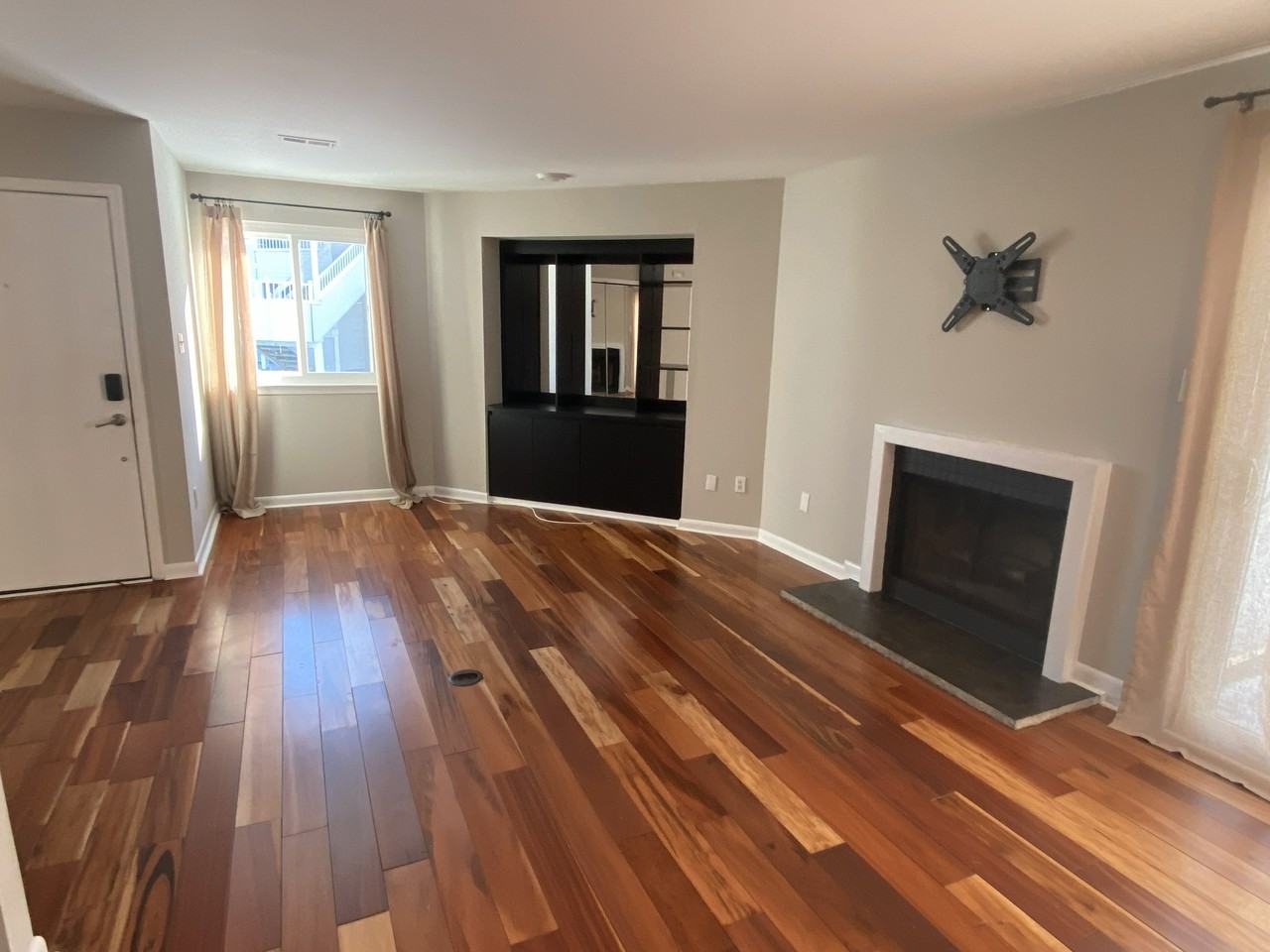 4407 Michael Ln - Photo 2 of 11