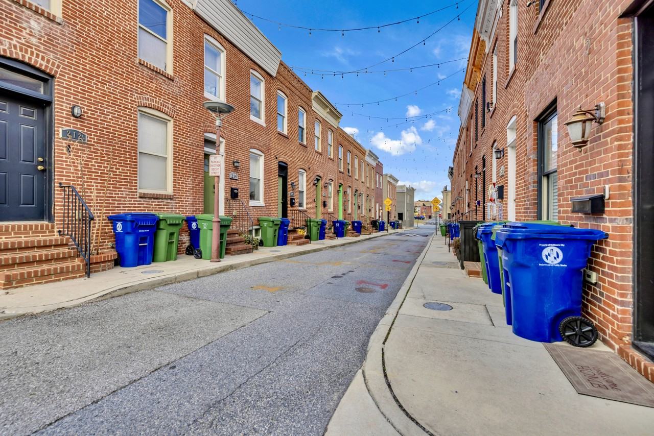 226 N Madeira St - Photo 3 of 21