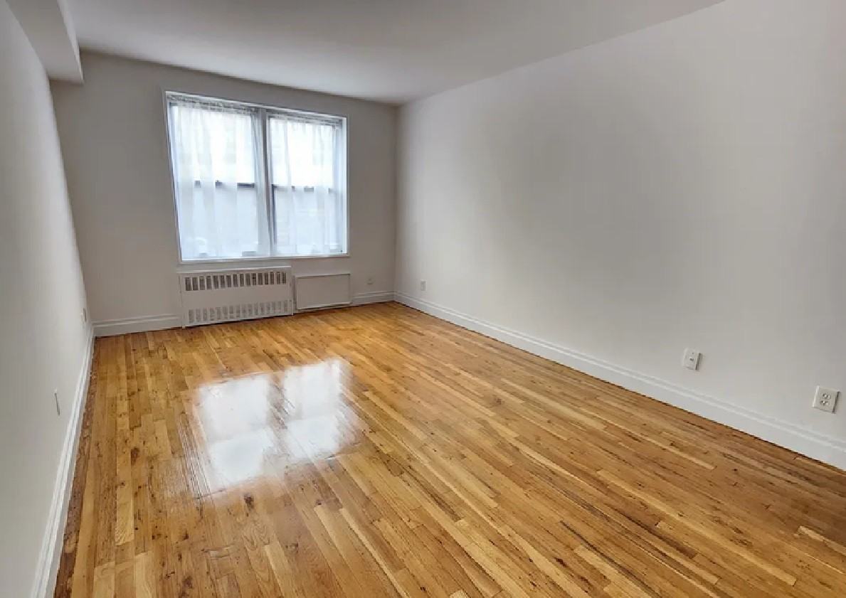 1725 Edison Ave #2E - Photo 5 of 15