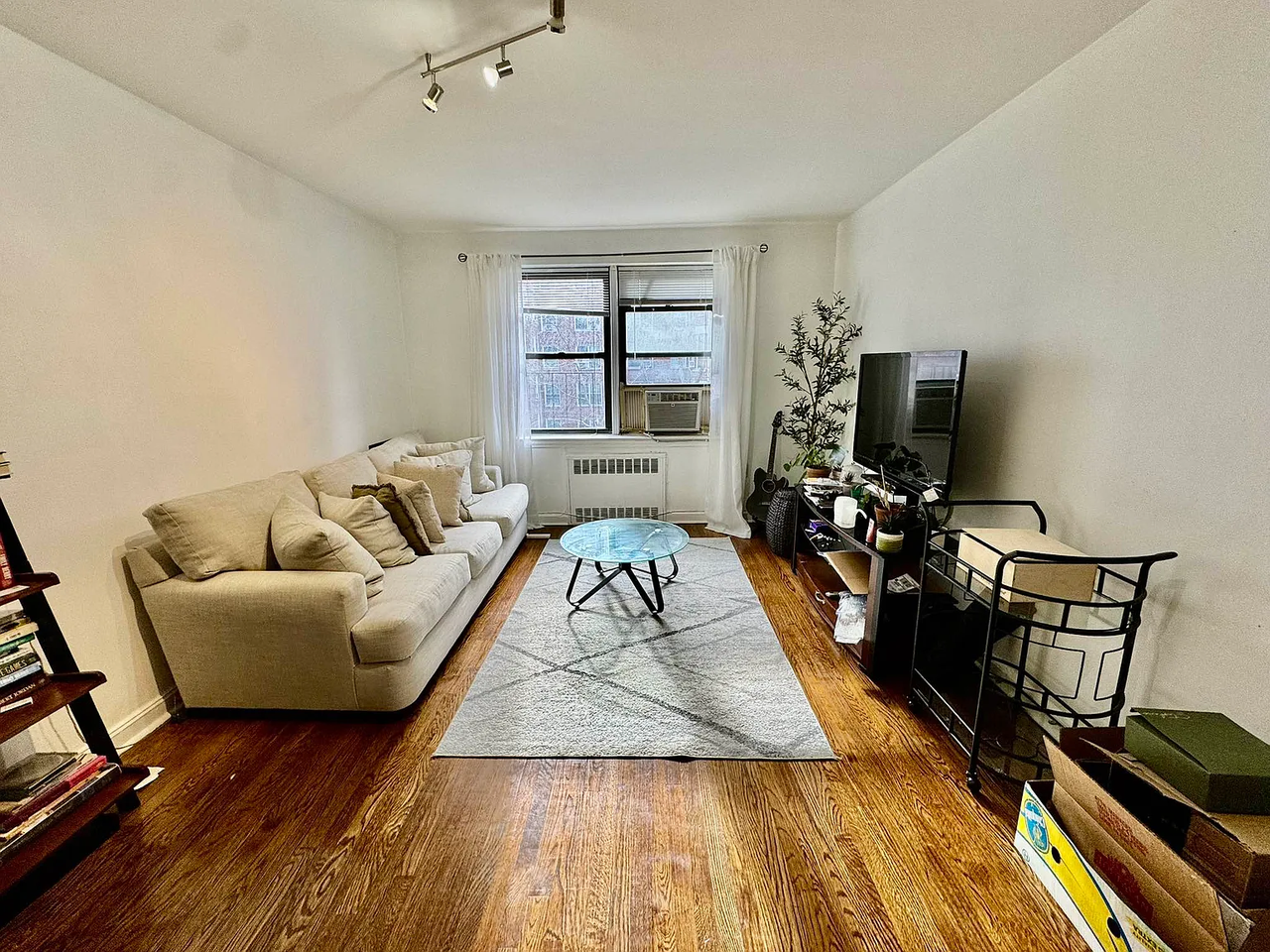 145 72nd St #C3 - Photo 3 of 9