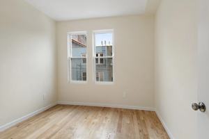 featured image of 2112 Grand Ave #3