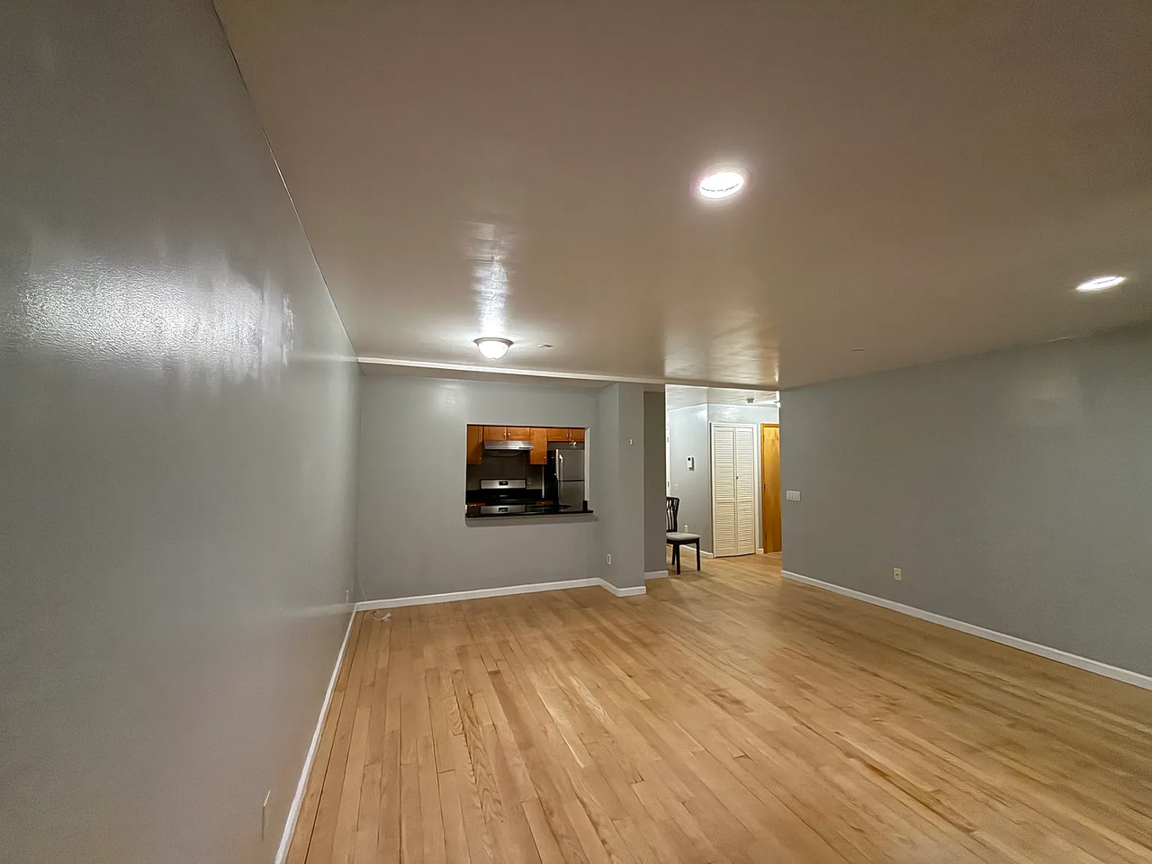 4506 64th St #3F - Photo 3 of 10