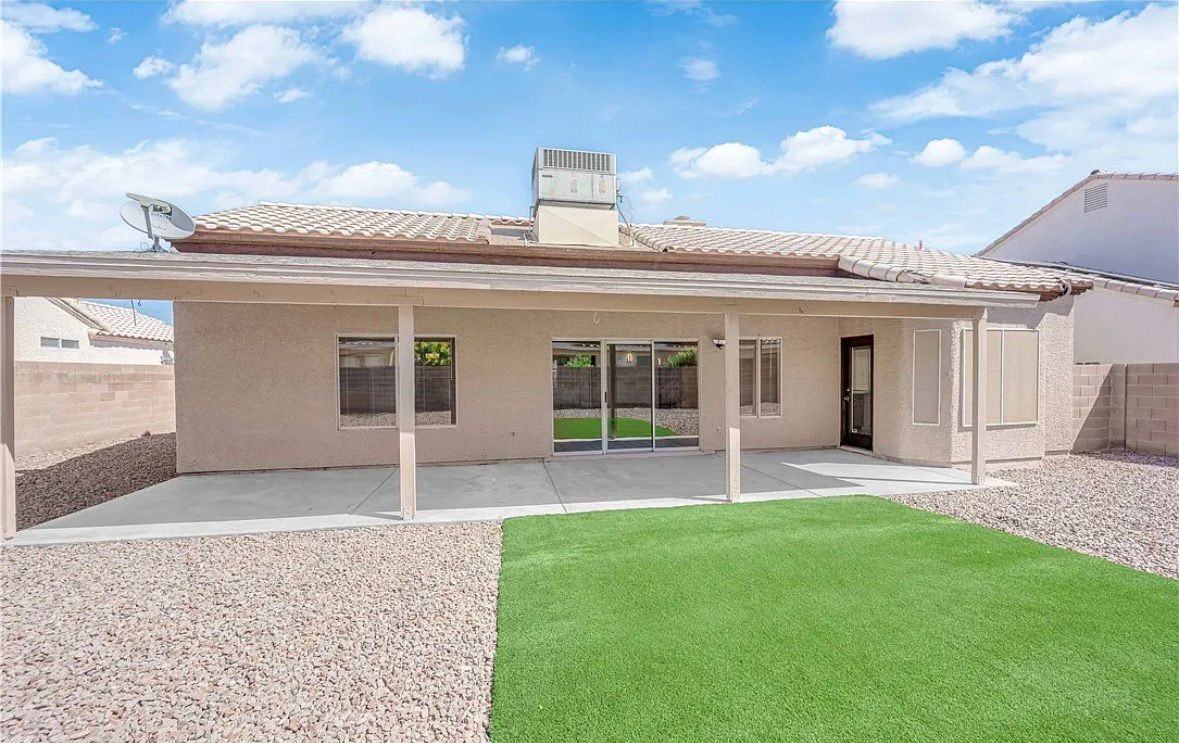 6505 Quantum Ln - Photo 3 of 24