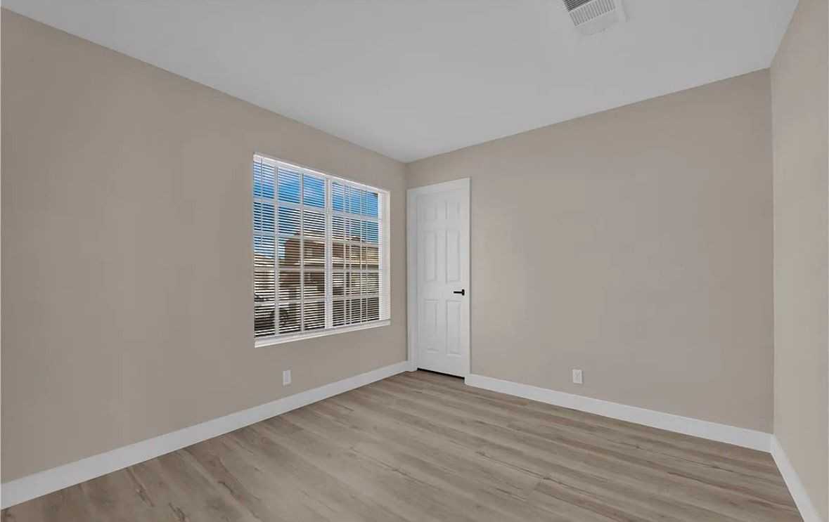 6505 Quantum Ln - Photo 5 of 24