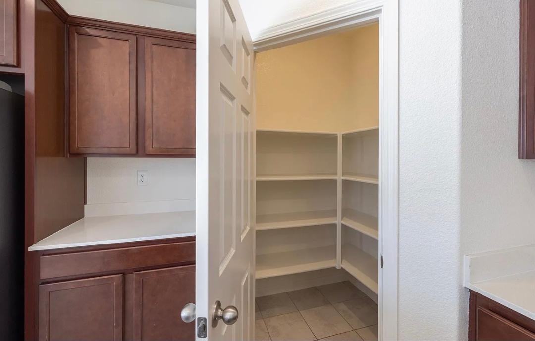 121 Caravaggio Cir - Photo 5 of 14