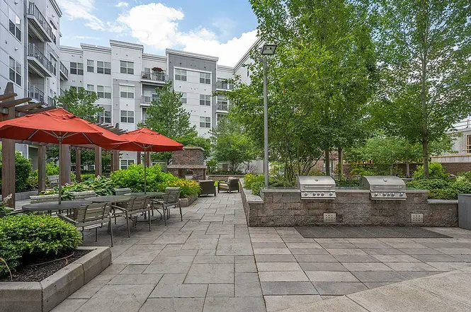 80 Fawcett St - Photo 3 of 25