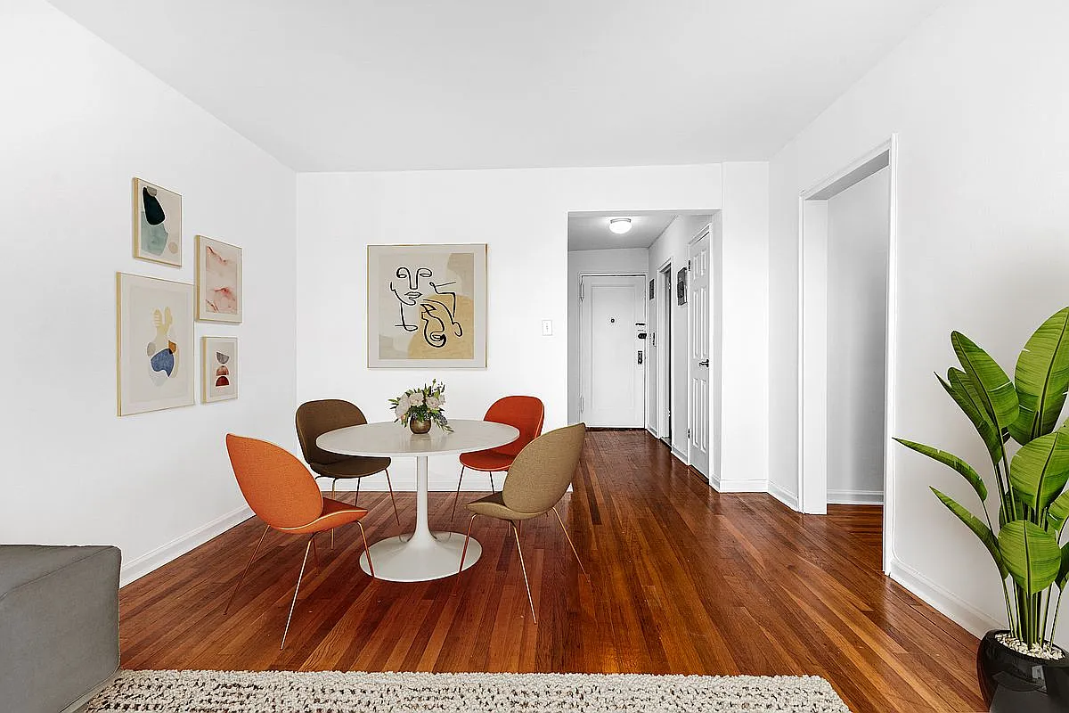 145 72nd St #F7 - Photo 4 of 9