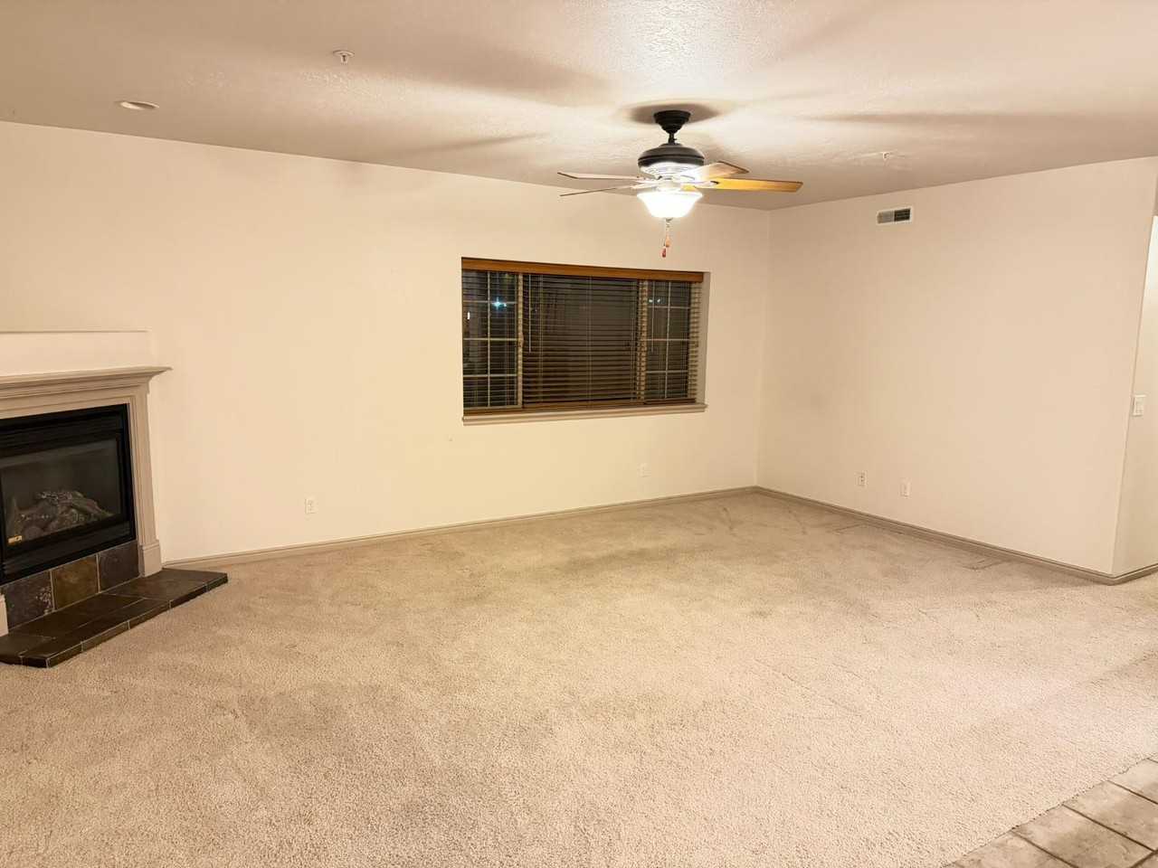 1255 E Wolf Hollow Ln - Photo 7 of 20