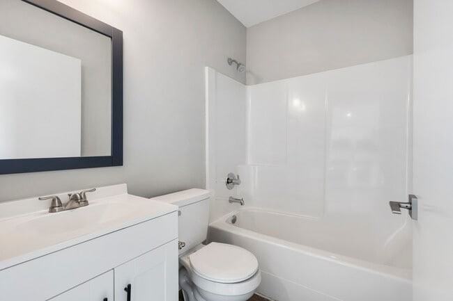 Delridge Heights - Photo 2 of 5