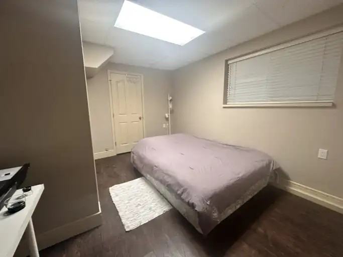 4885 241 St - Photo 7 of 26