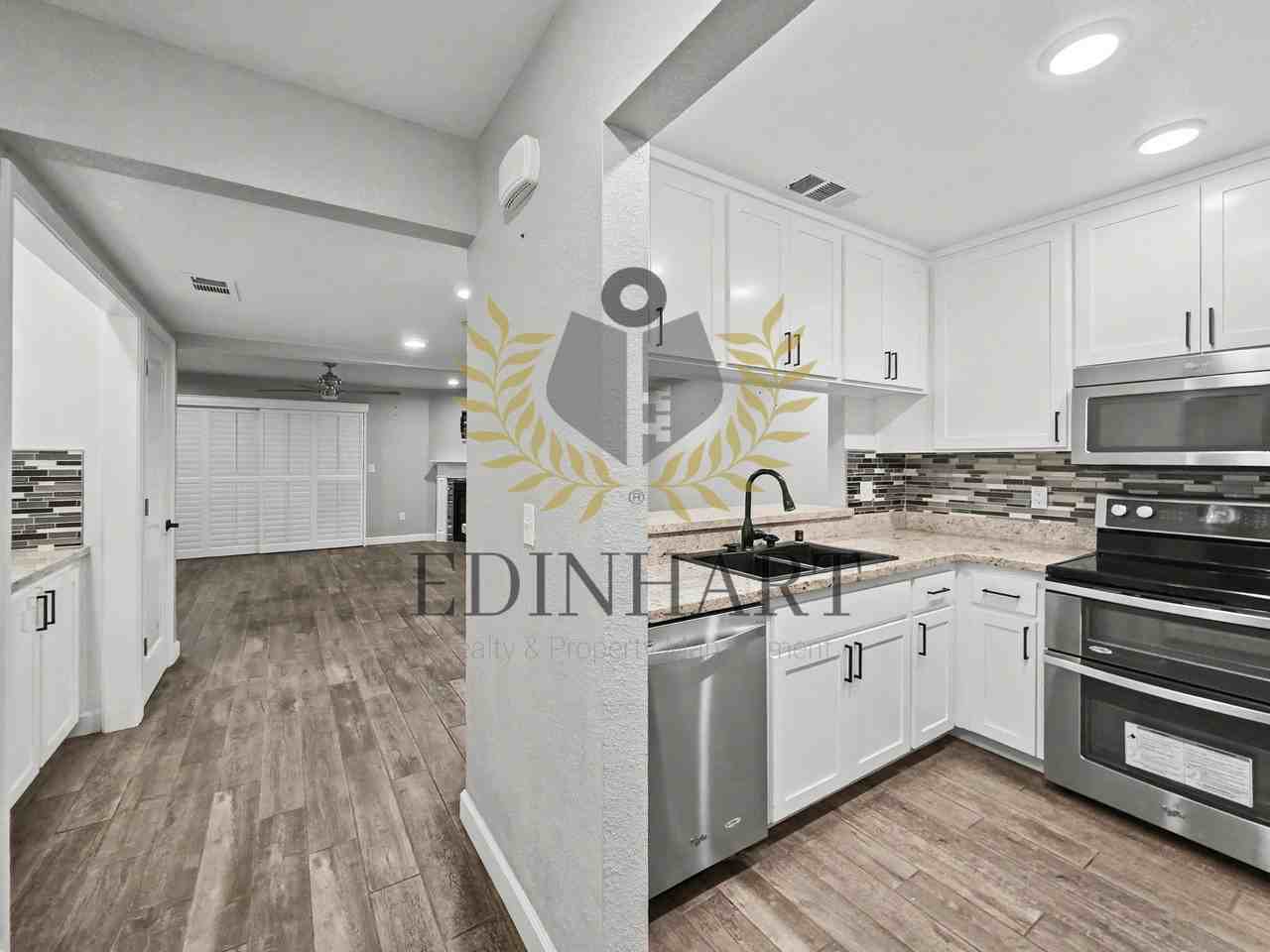 4885 North Backer Avenue - 1Unit 134 #1 - Photo 4 of 23